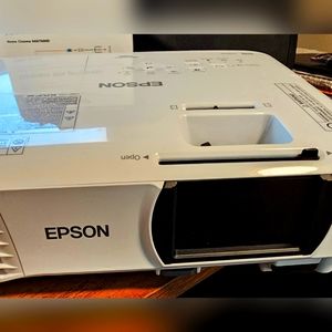 Epson Projector -home cinema